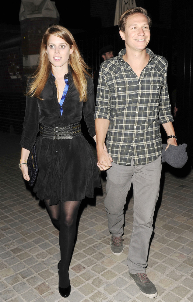 internet dating scams pictures